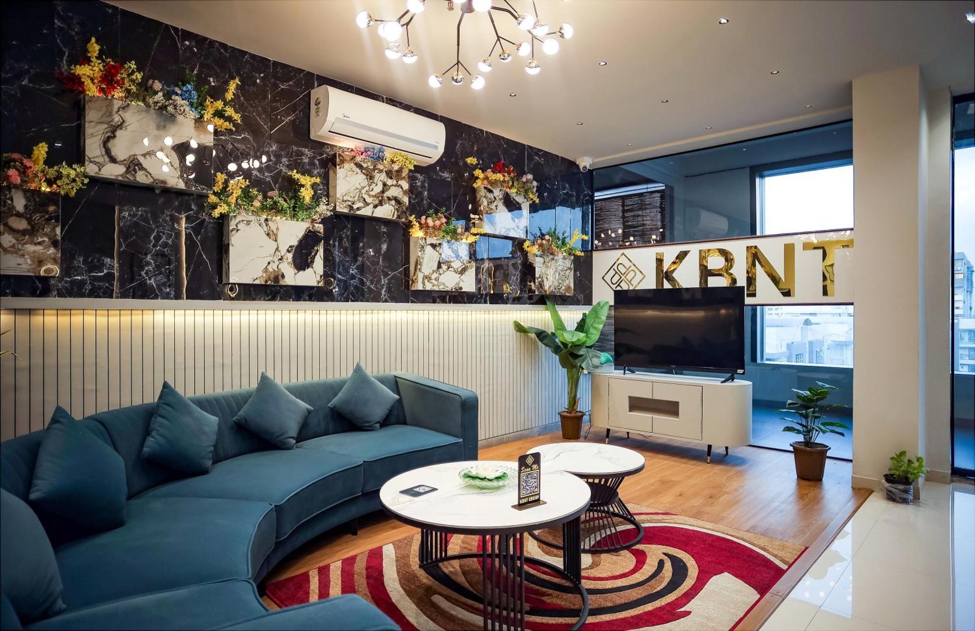 Hotel The Parker Inn By Kbnt Group Surat Bagian luar foto
